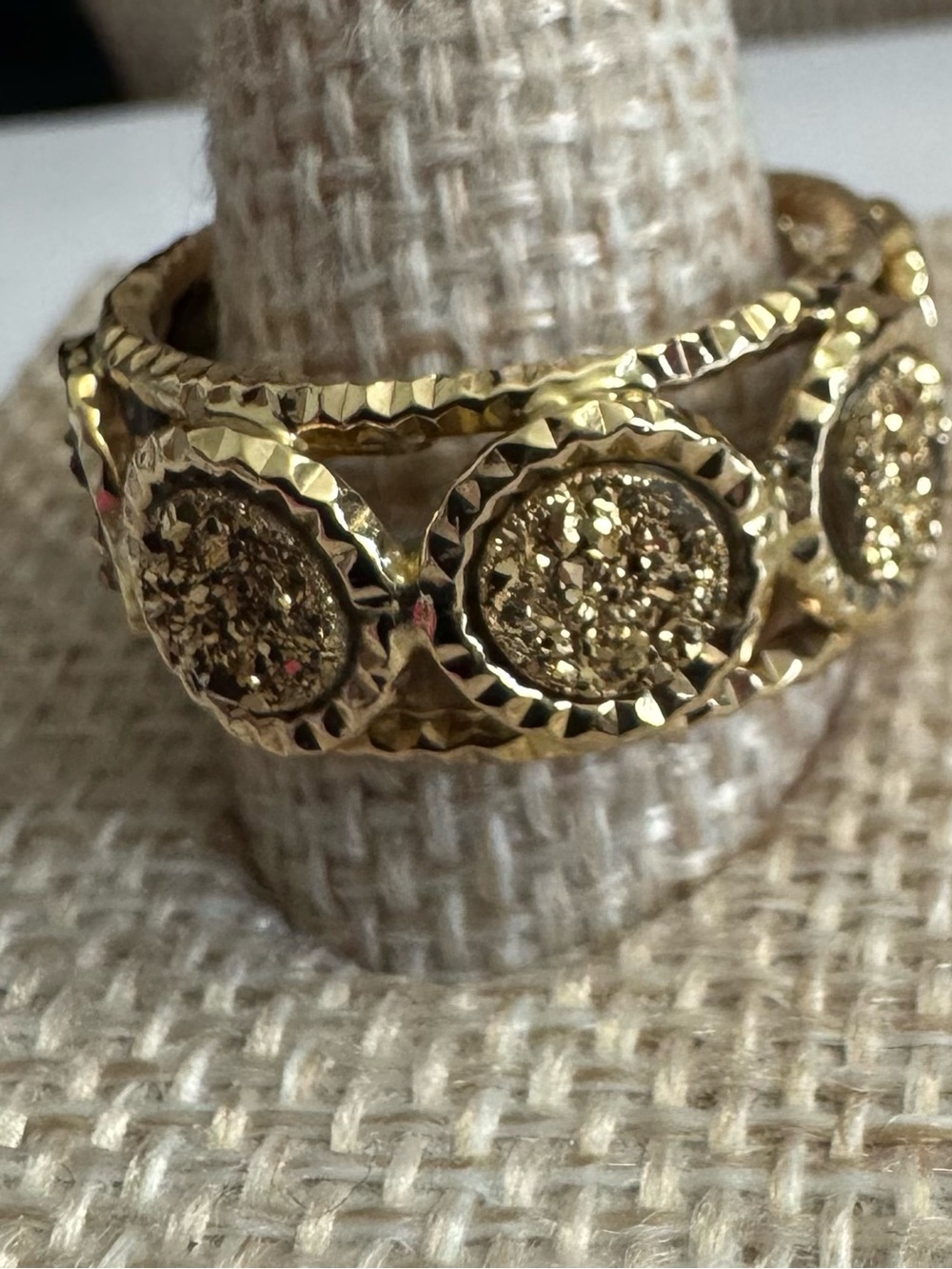 Beautiful Golden Druzy Circles, Textured Link Sterling Ring - Round Circle Druzy